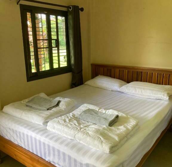 וילה בת חדר שינה 1, Baanpak Chomdoi