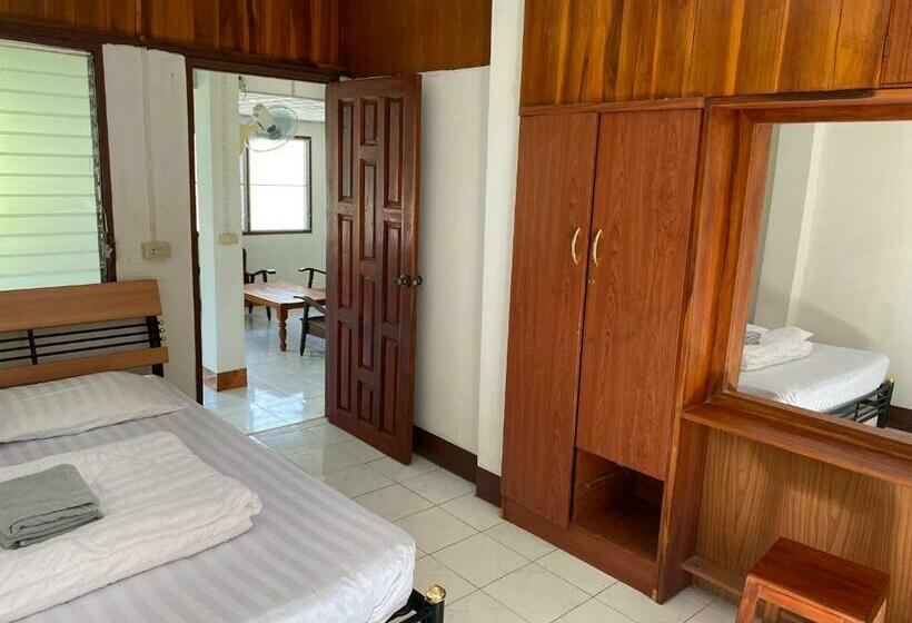 בית, 2 חדרי שינה, Baanpak Chomdoi