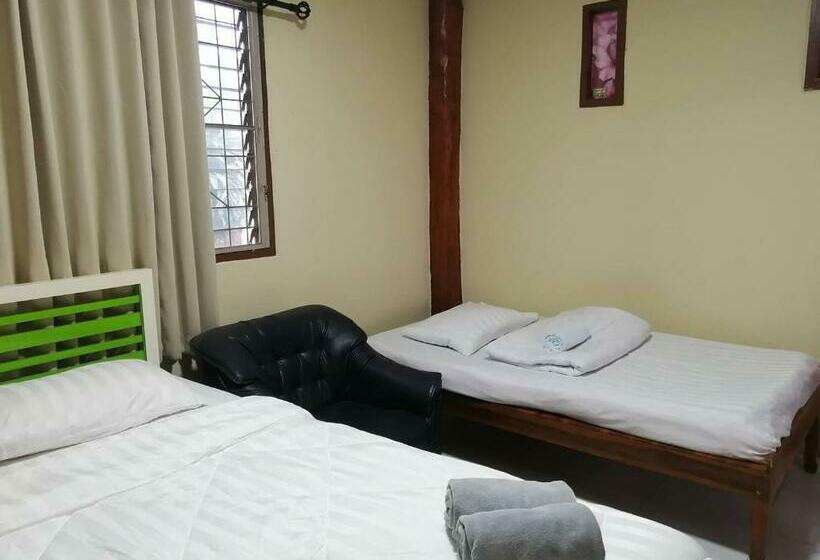 בית, 3 חדרי שינה, Baanpak Chomdoi