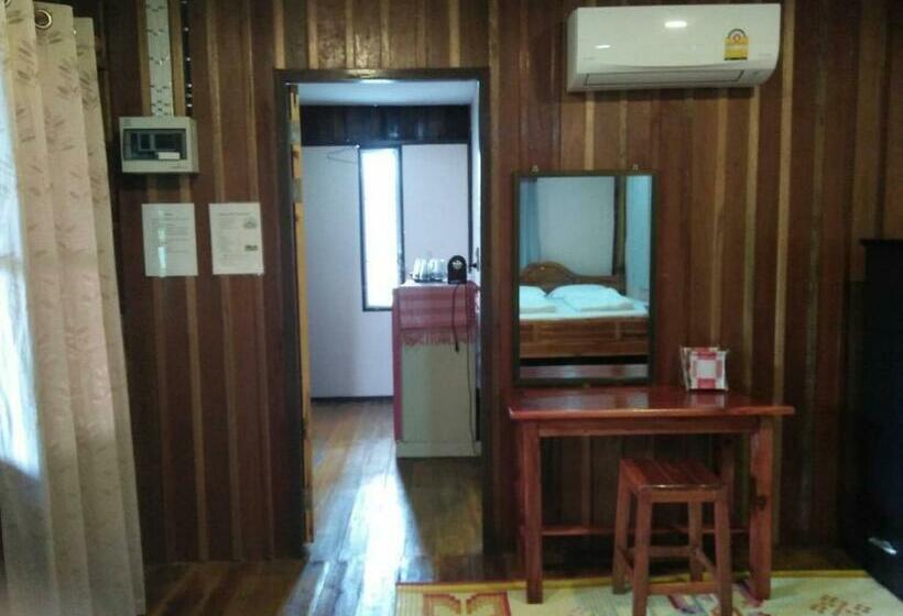 חדר סטנדרט, Baanpak Chomdoi