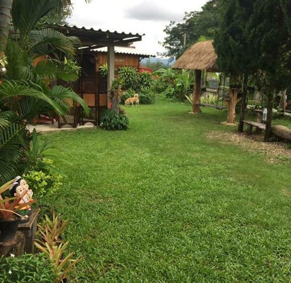 חדר סטנדרט, Baanpak Chomdoi