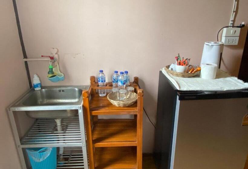 חדר סטנדרט, Baanpak Chomdoi