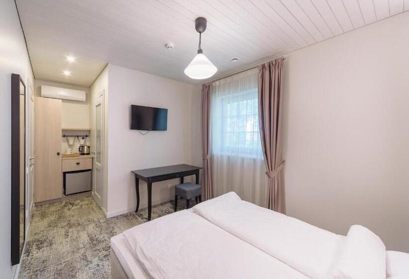 اتاق استاندارد, Olando Kepure