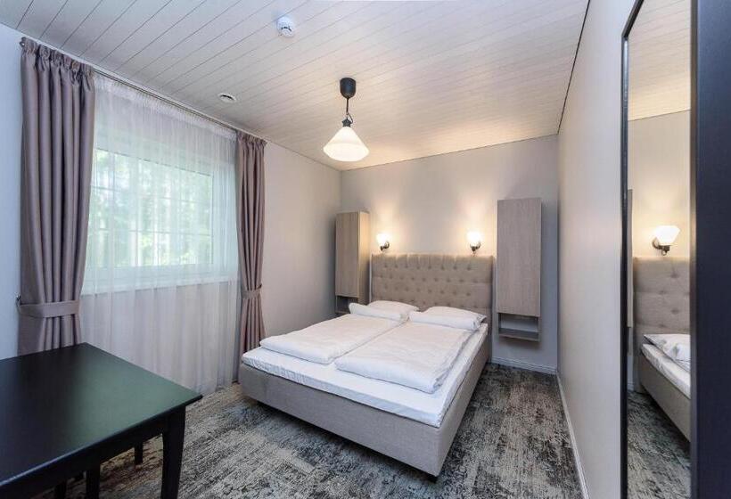 اتاق استاندارد, Olando Kepure