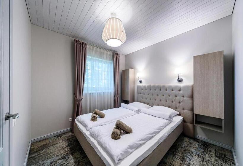 اتاق سوپریور, Olando Kepure