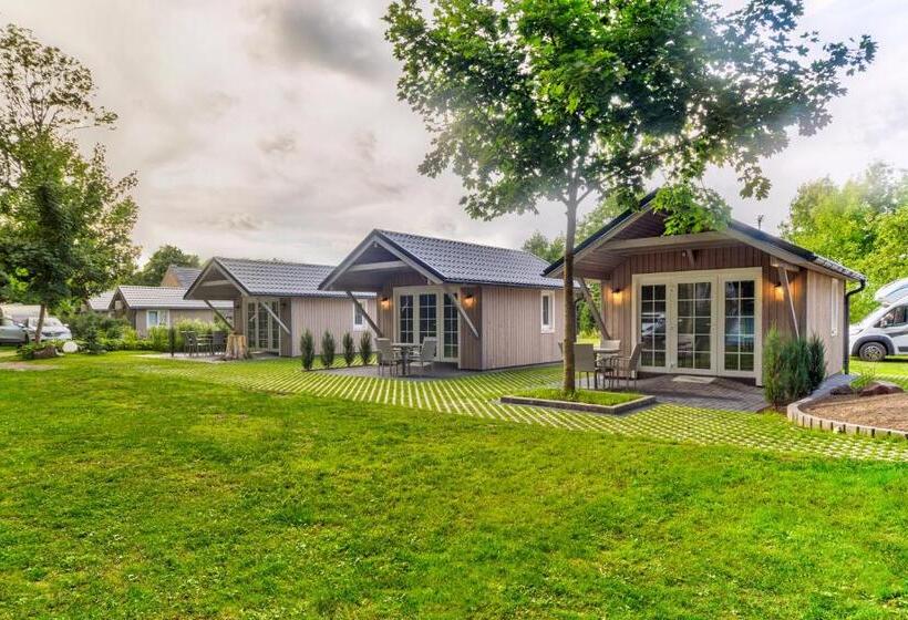 بنگله خانوادگی, Olando Kepure