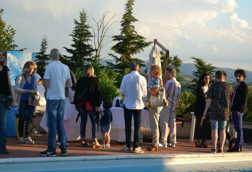 آپارتمان 1 خوابه, Appartamento Con Piscina E Tennis