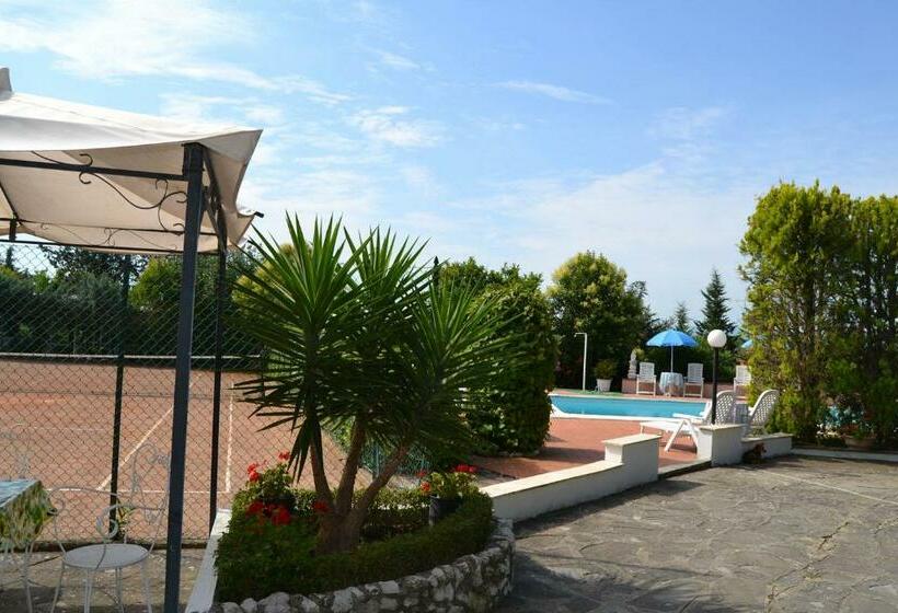 آپارتمان 1 خوابه, Appartamento Con Piscina E Tennis