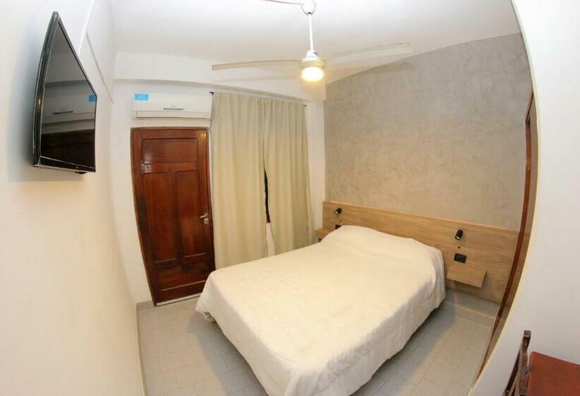 اتاق استاندارد, Daives