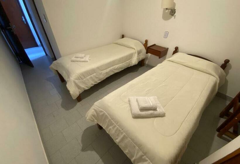 غرفة قياسية, Daives