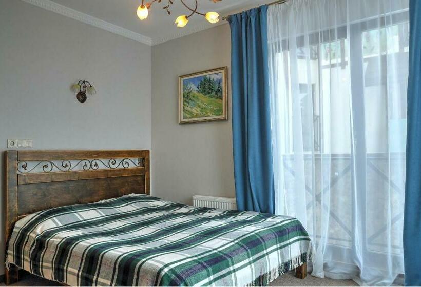 اتاق سوپریور, Iris