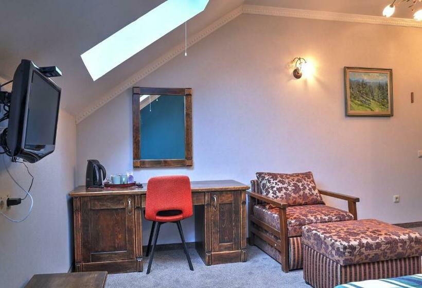 اتاق سوپریور, Iris