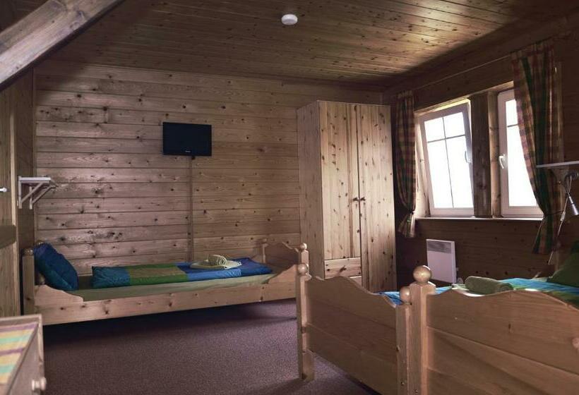 スタンダードトリプルルーム, Penzion A Restaurace Sokolí Boudy