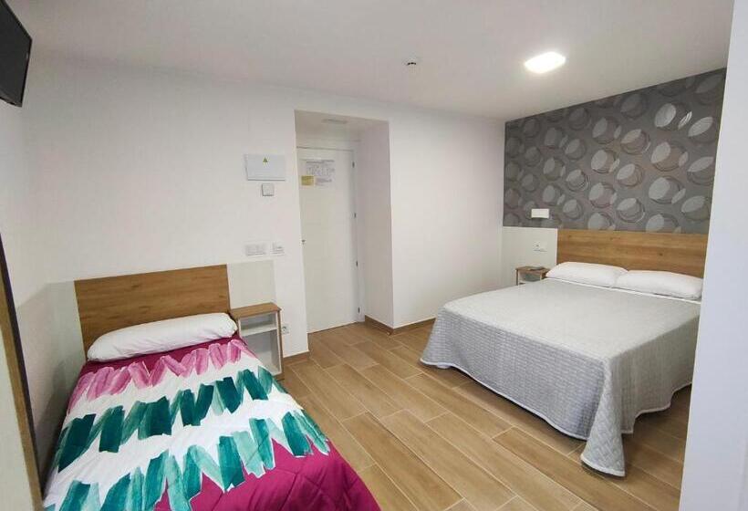 Номер Стандарт Трехместный, El Pino