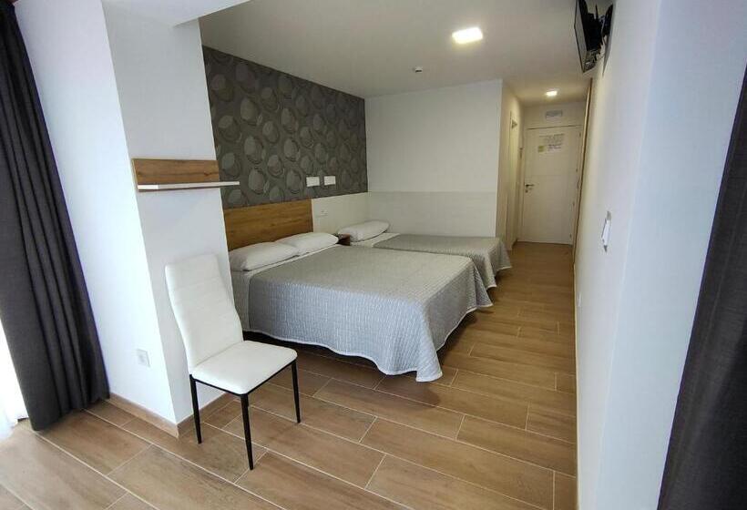 Номер Стандарт Трехместный, El Pino