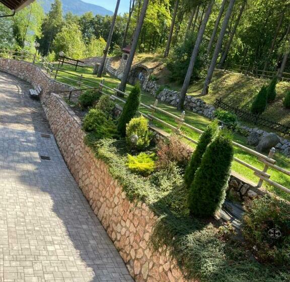 غرفة قياسية مطلّة علي الحديقة, Ristorante Scoiattolo