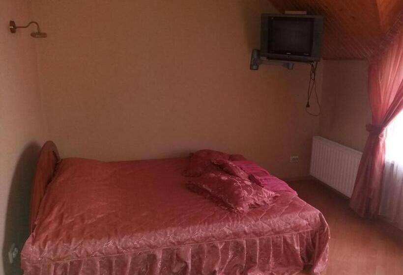 اتاق استاندارد, гостинний двір ліснови