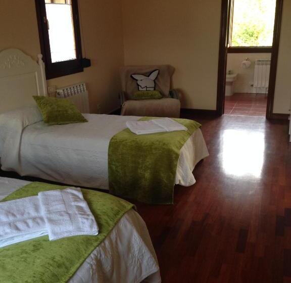 Четырехместный Номер Стандарт, Villa Argomaniz