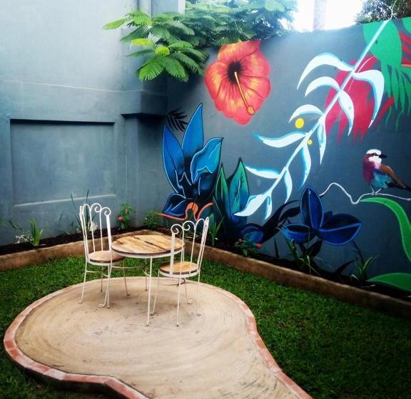 اتاق استاندارد با چشمانداز باغ, Fawlty Towers Accommodation & Activities