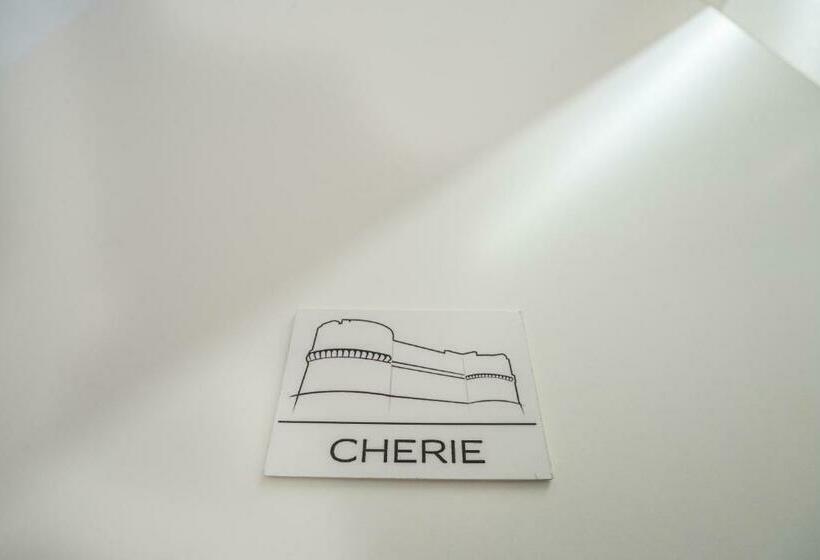 اتاق لوکس, Home Boutique Luxury & Design