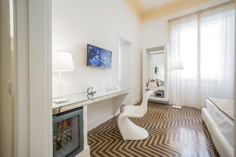 اتاق لوکس, Home Boutique Luxury & Design