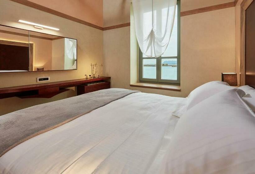 클래식 룸, Domus Renier Boutique