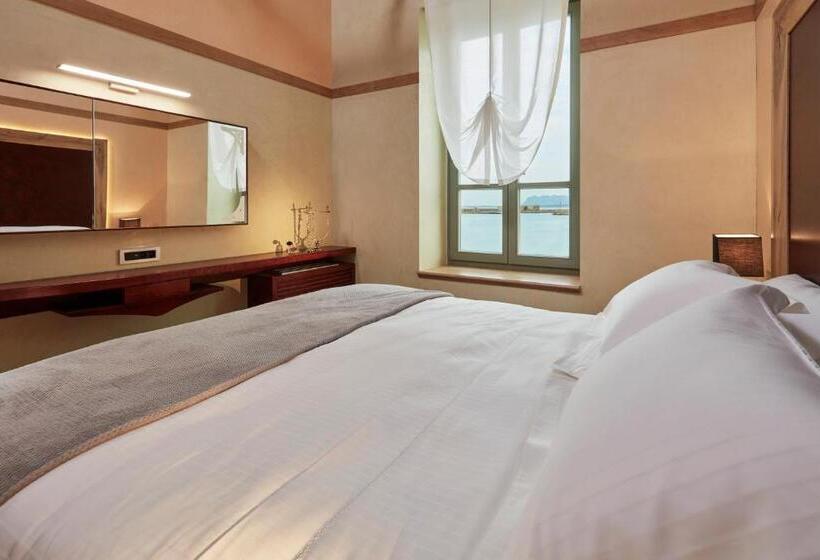 디럭스 스위트 바다 전망, Domus Renier Boutique