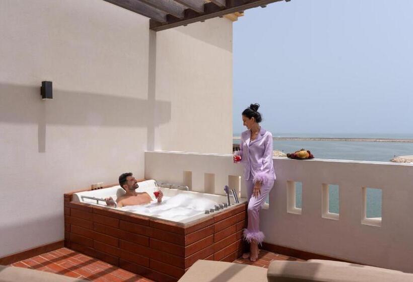 سوئیت با چشمانداز دریا و هیدروماساژ, Fanar Hotel & Residences