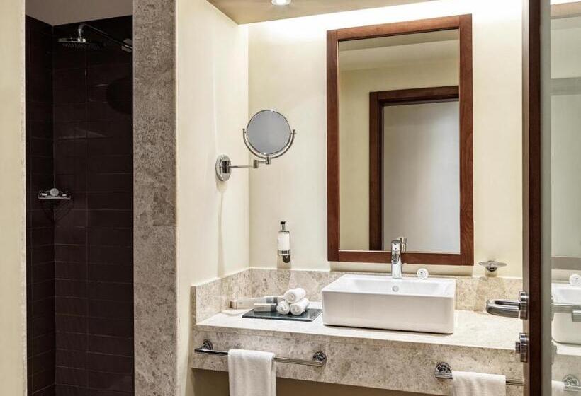 اتاق خانوادگی, Fanar Hotel & Residences