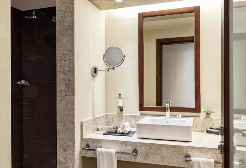 اتاق خانوادگی, Fanar Hotel & Residences