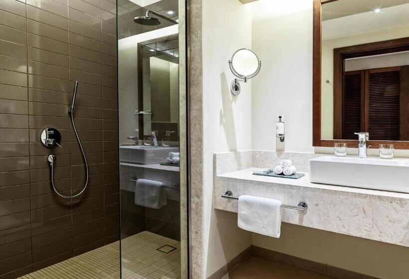 اتاق لوکس با چشم‌انداز دریا, Fanar Hotel & Residences