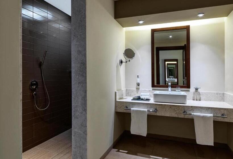 سوییت, Fanar Hotel & Residences