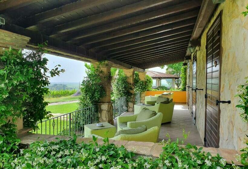 اتاق استاندارد, Casale Poggio Nebbia