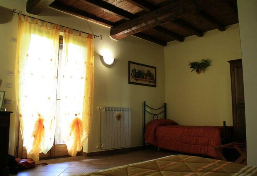 Номер Стандарт, Casale Poggio Nebbia