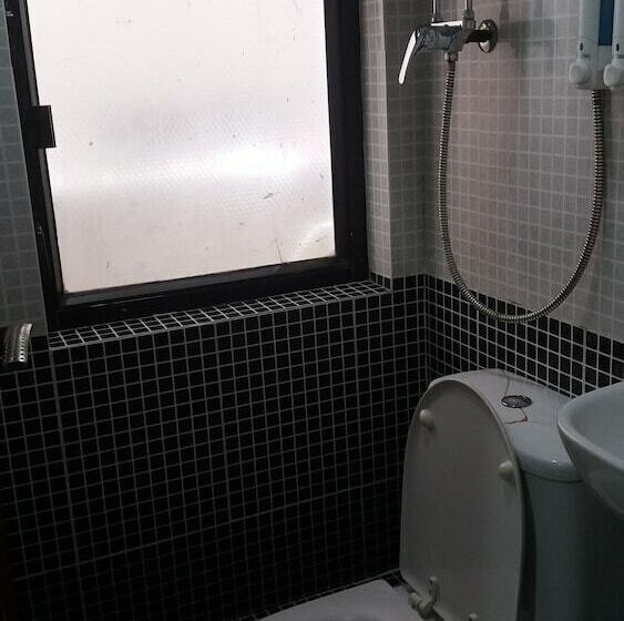 اتاق استاندارد یک نفره, Cebu Hostel