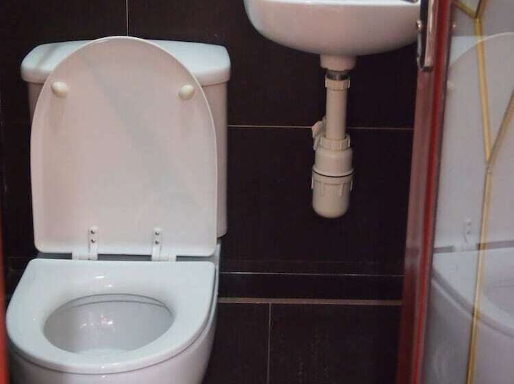 اتاق استاندارد سه نفره, Cebu Hostel