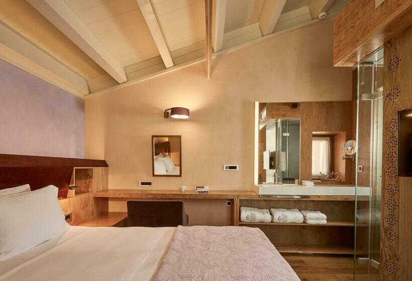 Junior Suite com Terraço, Domus Renier Boutique