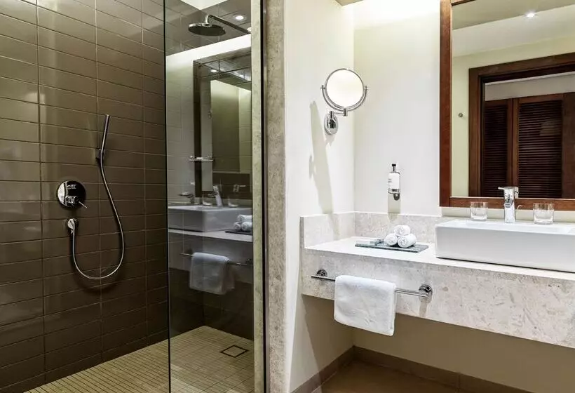 اتاق لوکس با تخت بزرگ, Fanar Hotel & Residences
