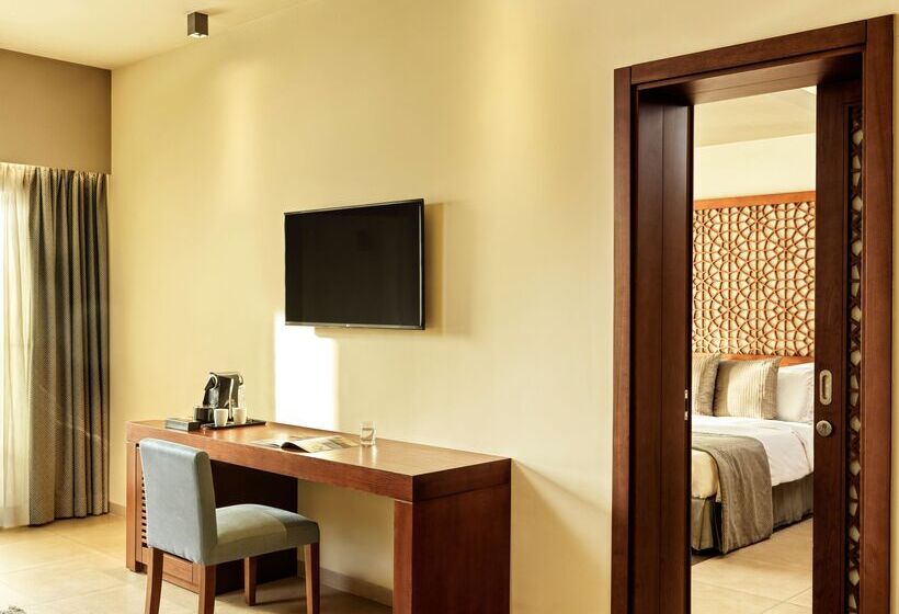 سوییت, Fanar Hotel & Residences