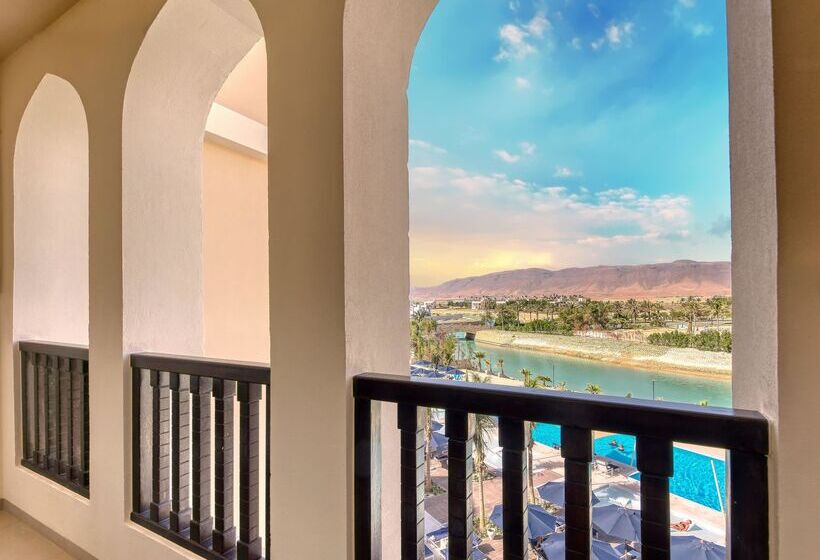 اتاق لوکس با تخت بزرگ, Fanar Hotel & Residences