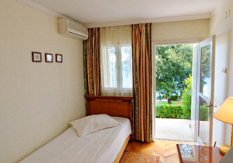 اتاق دلوکس مخصوص معلولین, Fanar Hotel & Residences