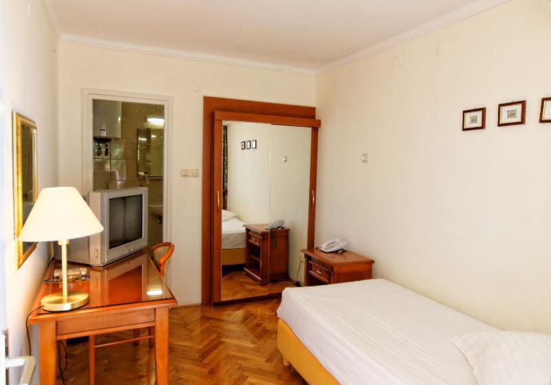 اتاق دلوکس مخصوص معلولین, Fanar Hotel & Residences