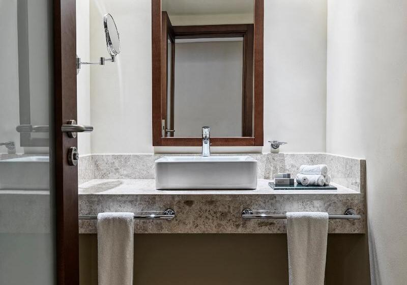 سوییت لوکس, Fanar Hotel & Residences