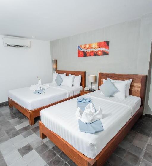 חדר דלוקס לשלושה, Home Chic