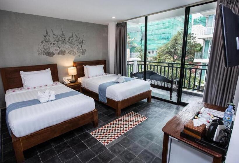 חדר דלוקס לשלושה, Home Chic