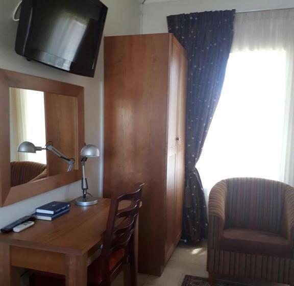 스탠다드 룸, Hoyohoyo Chartwell Lodge