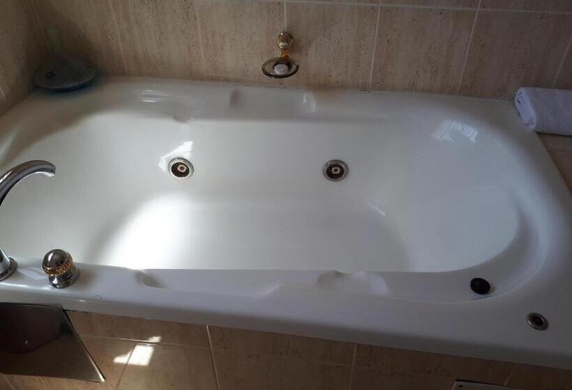 가든 전망 이그제큐티브 룸, Hoyohoyo Chartwell Lodge