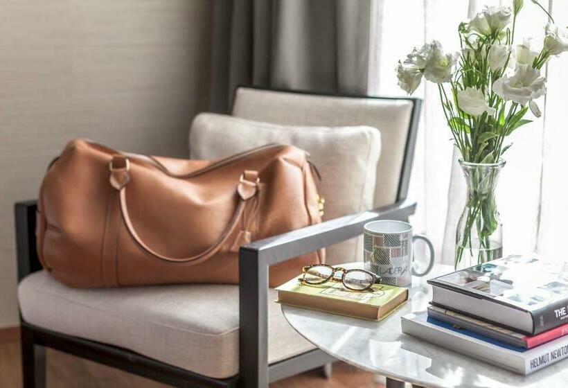 标准间, Ladera Boutique