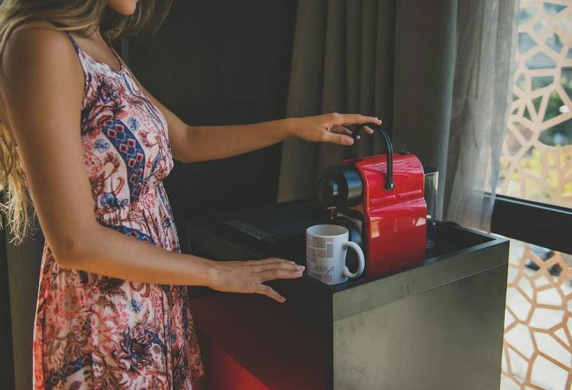 标准间, Ladera Boutique