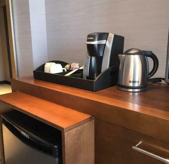 غرفة ديلوكس, Parkwest Bicycle Casino